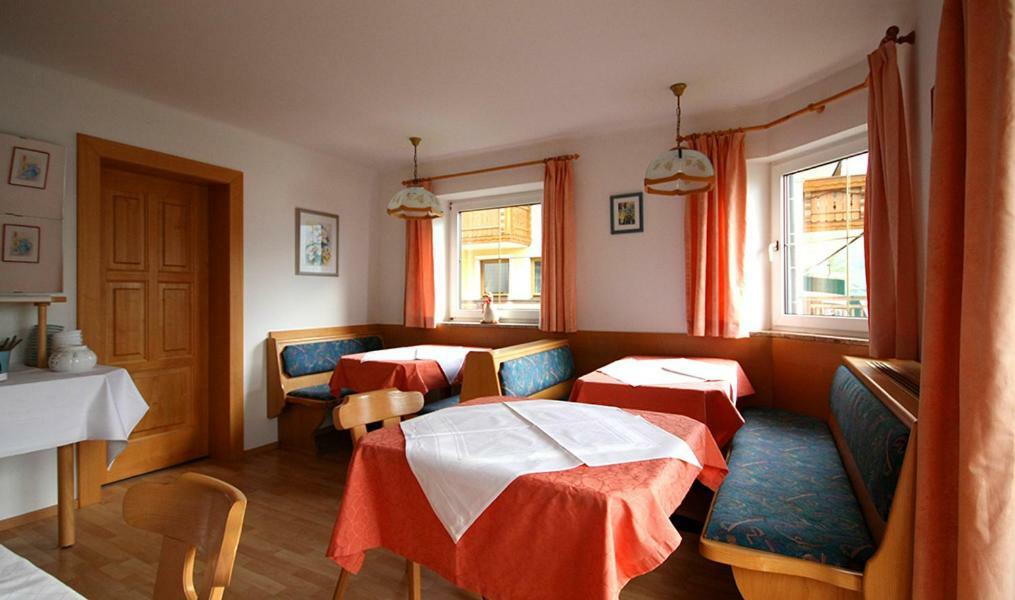 Haus Am See Hotel Fuschl am See Exterior photo